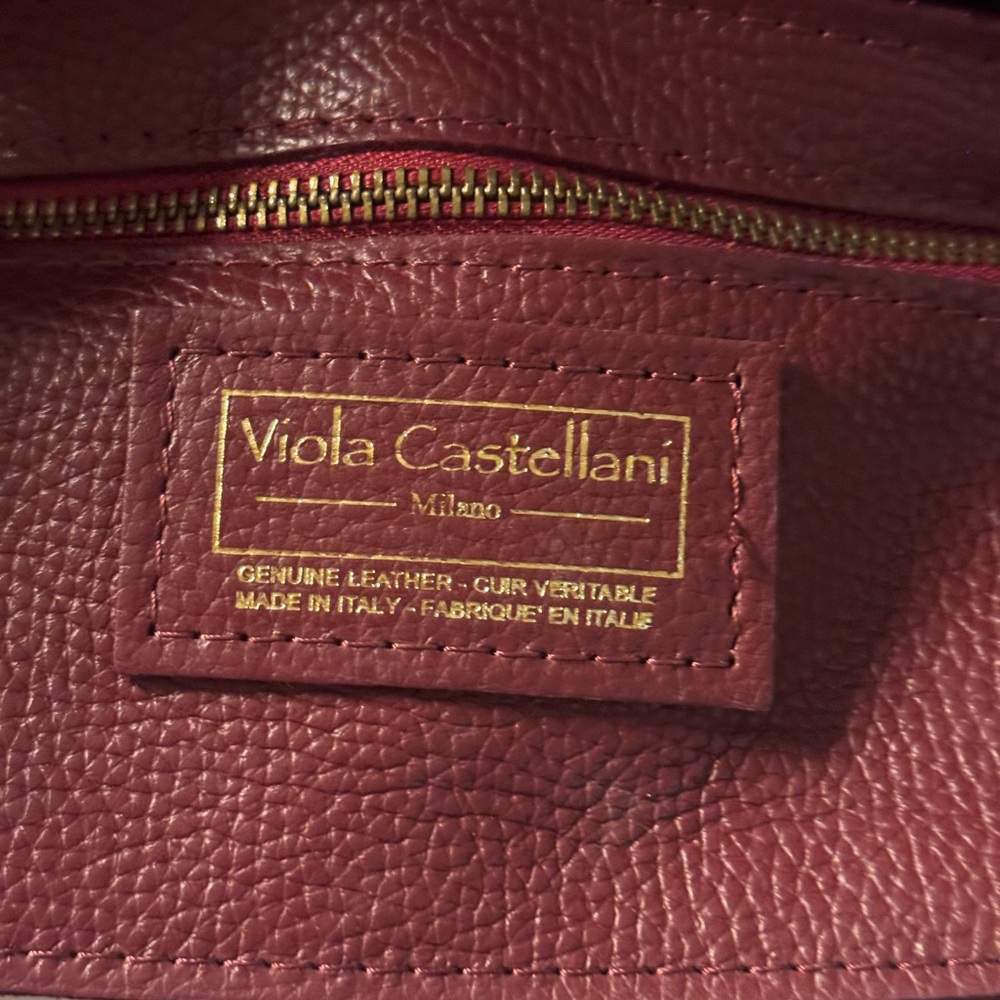 Elegant Burgundy Leather Crossbody Bag - Picture 5 of 6